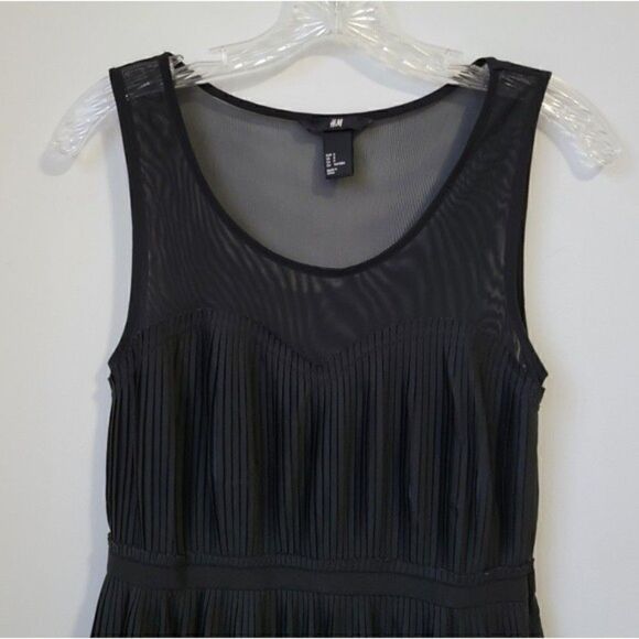 H&M Black Pleated Cocktail Party Dress Size Small - Picture 4 of 12
